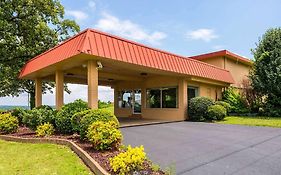 Days-Inn By Wyndham Batesville Ar